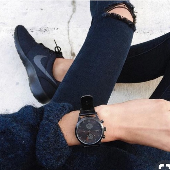 all black womens roshes